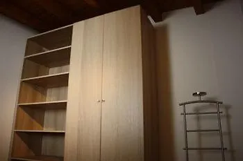 Bergamo Apartment And Room