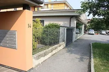 Bergamo Apartment And Room 0*,